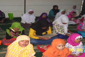 Dokumentasi Bakti shosial (11)