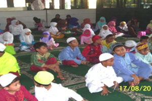 Dokumentasi Bakti shosial (16)