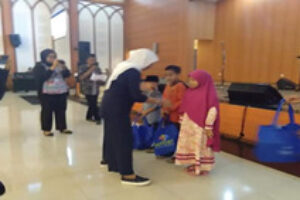 Dokumentasi Bakti shosial (19)