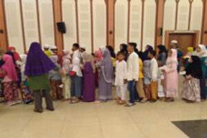 Dokumentasi Bakti shosial (24)