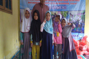 Dokumentasi Bakti shosial (36)