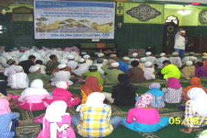 Dokumentasi Bakti shosial (8)