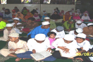 Dokumentasi Bakti shosial (9)